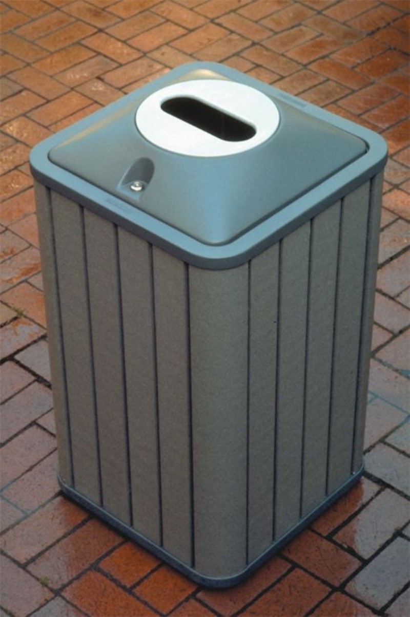 Covered 40 Gal. Gray Outdoor Trash Can with Slatted Recycled